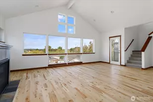 2119 20th St, Anacortes, WA 98221 - Photo 8