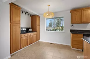 27030 14th Ave S, Des Moines, WA 98198 - Photo 6