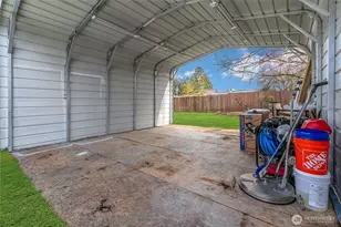 27030 14th Ave S, Des Moines, WA 98198 - Photo 22