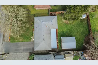 27030 14th Avenue S, Des Moines, WA 98198 - Photo 24