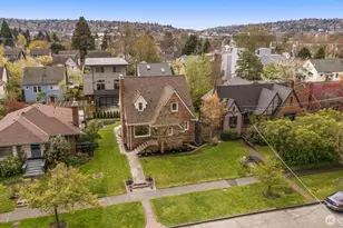 821 NW 57th St, Seattle, WA 98107 - Photo 32