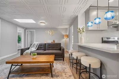 13324 30th Avenue NE, Seattle, WA 98125 - Photo 8