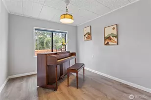 13324 30th Ave NE, Seattle, WA 98125 - Photo 16