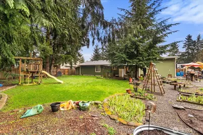 12025 220th Avenue Ct E, Bonney Lake, WA 98391 - Photo 28