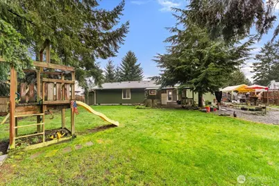 12025 220th Avenue Ct E, Bonney Lake, WA 98391 - Photo 32