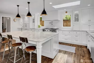 5205 W Mercer Place, Mercer Island, WA 98040 - Photo 6