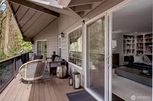 5205 W Mercer Pl, Mercer Island, WA 98040 - Photo 20