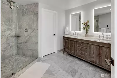 5205 W Mercer Place, Mercer Island, WA 98040 - Photo 24