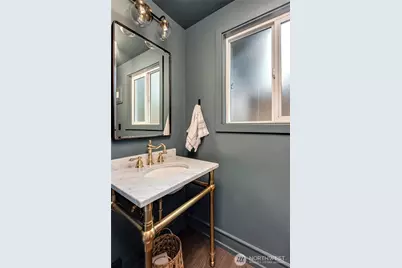 5205 W Mercer Place, Mercer Island, WA 98040 - Photo 16