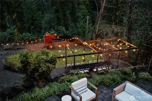 5205 W Mercer Pl, Mercer Island, WA 98040 - Photo 2