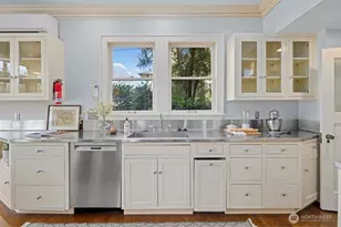 939 21st Ave E, Seattle, WA 98112 - Photo 14