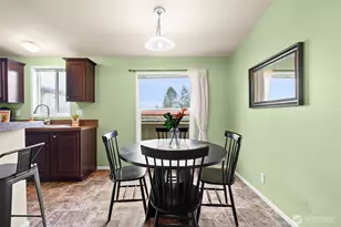 1910 2nd Ave W, Bremerton, WA 98312 - Photo 8