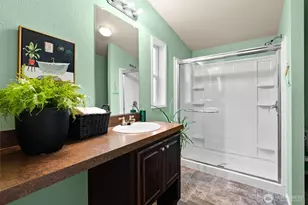 1910 2nd Ave W, Bremerton, WA 98312 - Photo 12