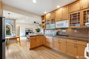 1843 41st Ave E, Seattle, WA 98112 - Photo 8