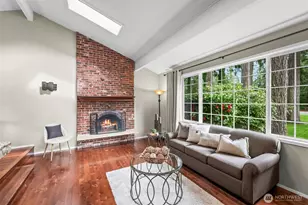 8642 University Point Cir NE, Bremerton, WA 98311 - Photo 6