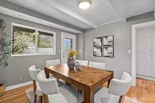 9732 15th Ave NE, Seattle, WA 98115 - Photo 8