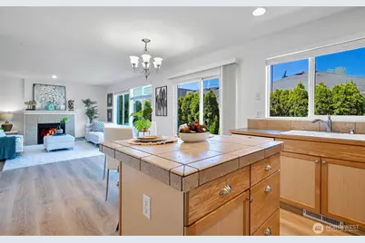 19218 26th Avenue SE, Bothell, WA 98012 - Photo 8