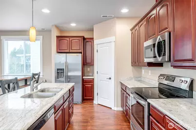 633 Joy Street, Eatonville, WA 98328 - Photo 8