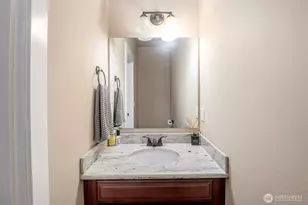 633 Joy St, Eatonville, WA 98328 - Photo 12