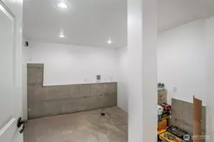 633 Joy St, Eatonville, WA 98328 - Photo 28