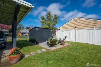9328 31st Avenue SW, Seattle, WA 98126 - Photo 30