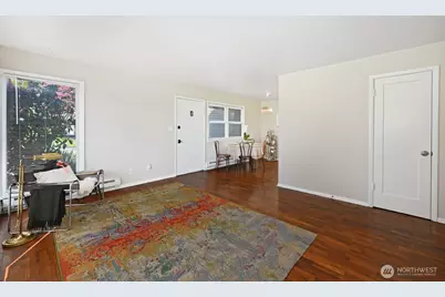 9328 31st Avenue SW, Seattle, WA 98126 - Photo 8
