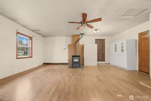 6010 86th St NE, Marysville, WA 98270 - Photo 18