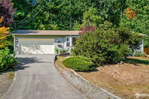 2044 Parker Rd, Camano Island, WA 98282 - Photo 2