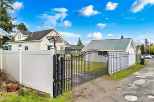 1022 Oakes Ave, Everett, WA 98201 - Photo 8