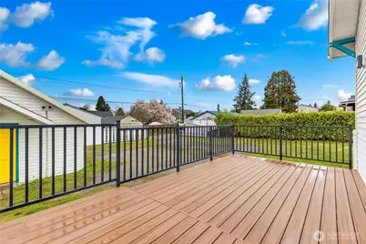 1022 Oakes Avenue, Everett, WA 98201 - Photo 6