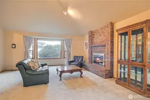 32026 11th Ave SW, Federal Way, WA 98023 - Photo 8