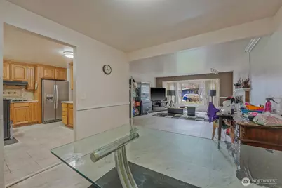 7918 Timber Hill Drive, Everett, WA 98203 - Photo 6