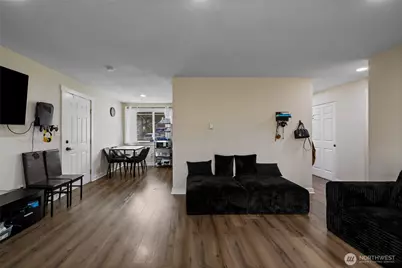 2526 Olympic Boulevard, Puyallup, WA 98374 - Photo 8