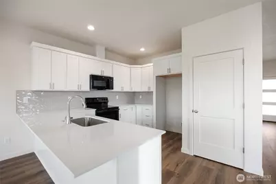601 Dorsing Street #E25, Moses Lake, WA 98837 - Photo 18