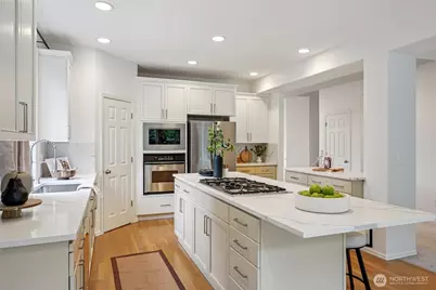 12066 167th Place NE, Redmond, WA 98052 - Photo 12