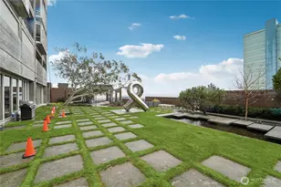 2125 1st Ave, Seattle, WA 98121 - Photo 22