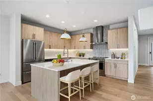 8707 126th Ave NE, Kirkland, WA 98033 - Photo 4