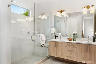8707 126th Ave NE, Kirkland, WA 98033 - Photo 14