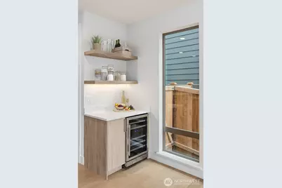 8707 126th Avenue NE, Kirkland, WA 98033 - Photo 8