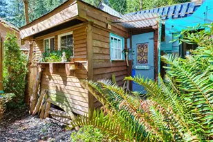 731 Claire Ln, Point Roberts, WA 98281 - Photo 32