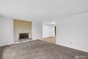 28 Madrona Pl, DuPont, WA 98327 - Photo 4