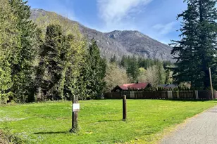 68116 NE 148th St, Baring, WA 98224 - Photo 2