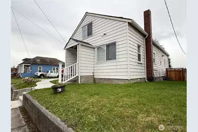 919 Pacific Avenue, Bremerton, WA 98337 - Photo 2