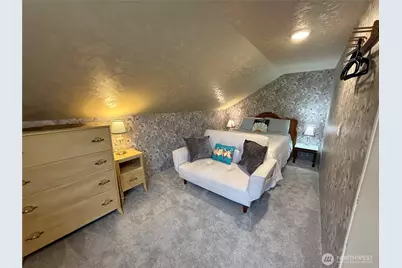 919 Pacific Avenue, Bremerton, WA 98337 - Photo 18