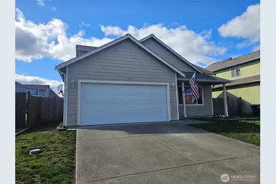 9814 Greenleaf Loop SE, Yelm, WA 98597 - Photo 2