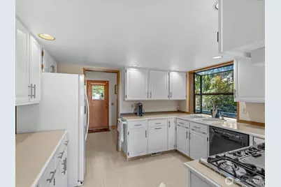 29045 15th Place S, Federal Way, WA 98003 - Photo 16