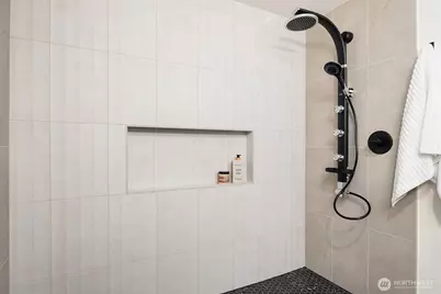 14020 NE 62nd Street, Redmond, WA 98052 - Photo 24