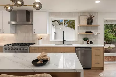 14020 NE 62nd Street, Redmond, WA 98052 - Photo 14