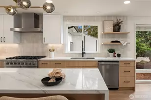 14020 NE 62nd St, Redmond, WA 98052 - Photo 14