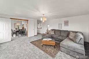 928 N Heatherwood W, Tacoma, WA 98406 - Photo 14